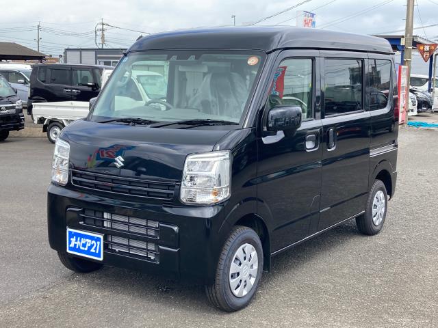 Suzuki Every 8