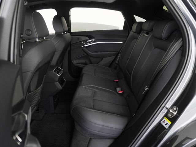 Audi Q8 Sportback e-tron 11