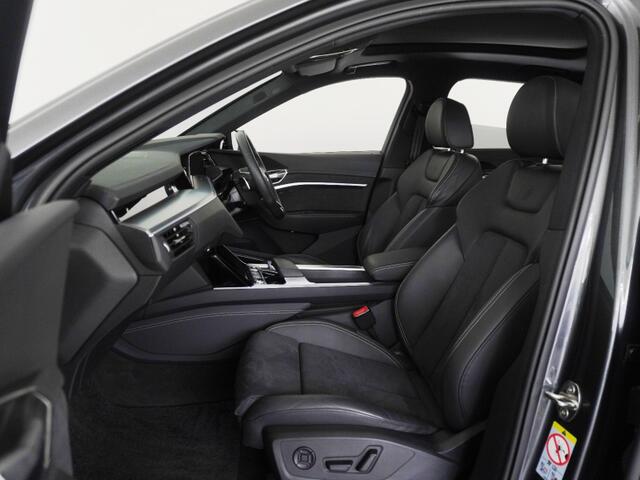 Audi Q8 Sportback e-tron 10