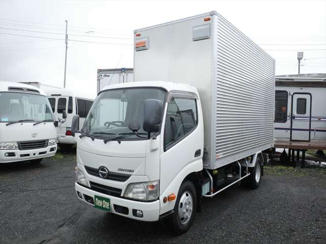 Hino Dutro 2