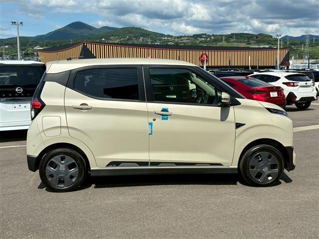 Mitsubishi eK X EV 10