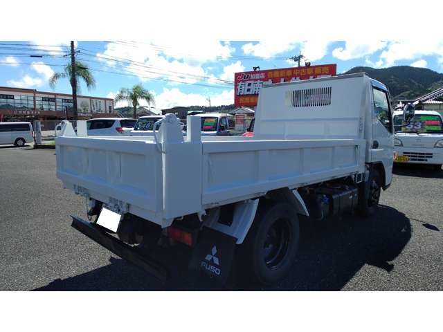 Mitsubishi Fuso Canter 7