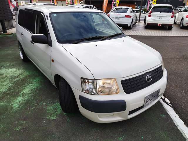Toyota Succeed Van 4