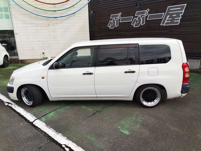 Toyota Succeed Van 8