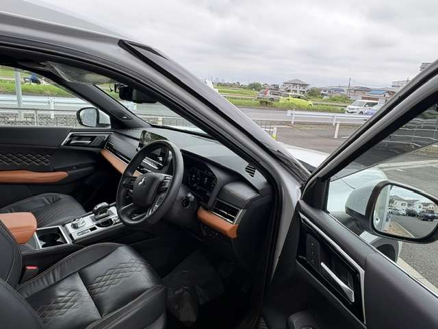 Mitsubishi Outlander PHEV 3