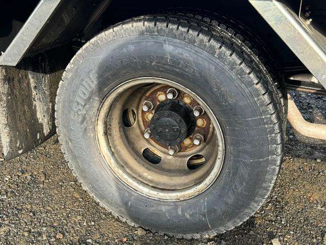 Isuzu Elf 10
