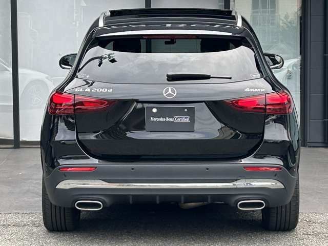 Mercedes-Benz GLA-Class 5
