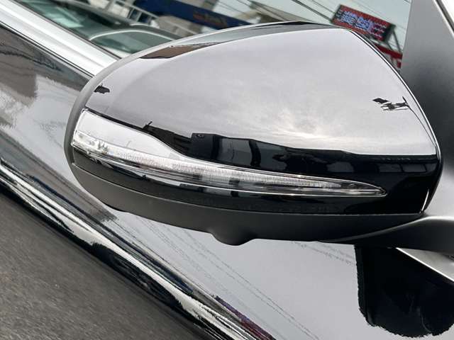 Mercedes-Benz GLA-Class 10