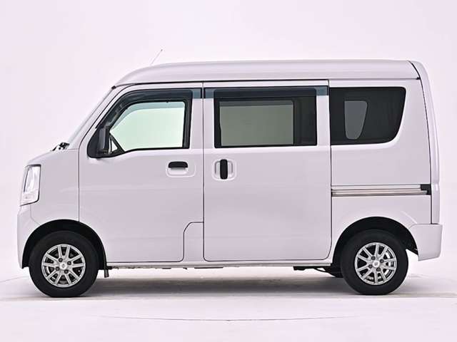 Mitsubishi Minicab Van 3