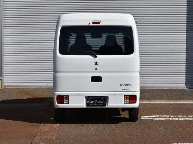 Suzuki Every 5