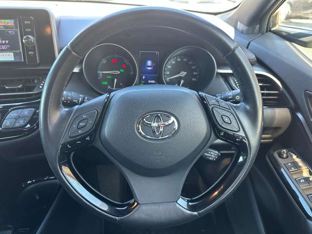 Toyota C-HR 8