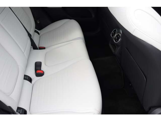 Mercedes-Benz GLC 4