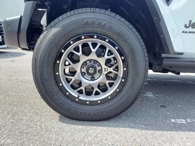 Jeep Gladiator 4