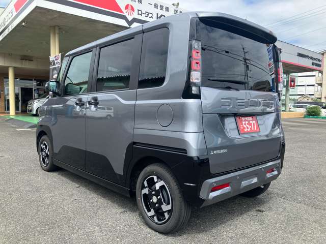 Mitsubishi Delica Mini 12