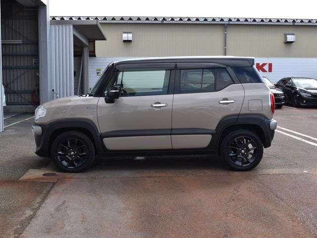 Suzuki XBEE 11