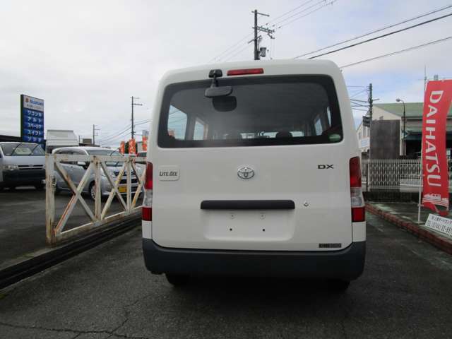 Toyota Light Ace Van 5