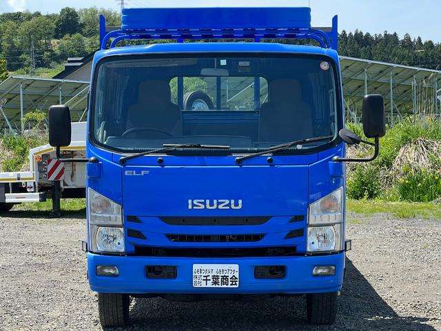 Isuzu Elf 2
