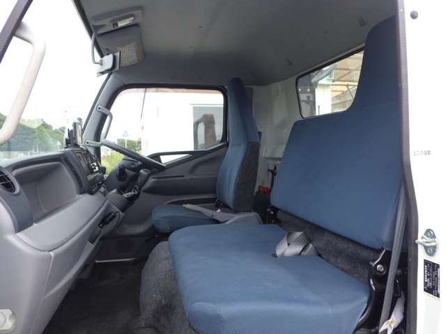 Mitsubishi Fuso Canter 11
