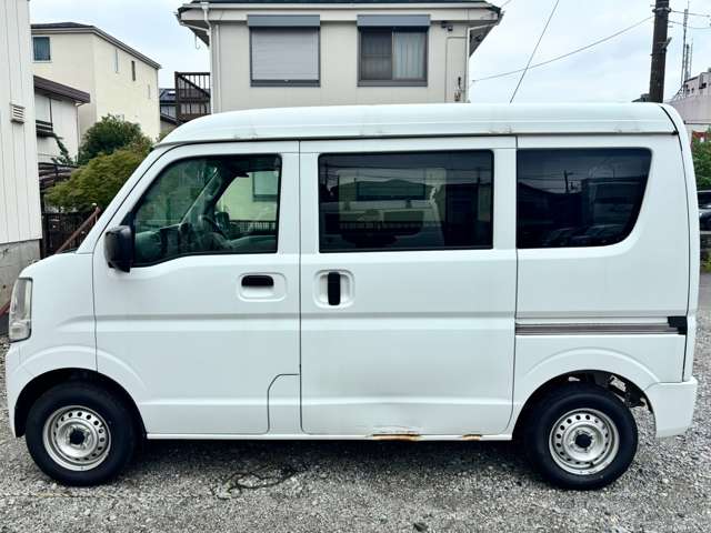 Nissan NV100 Clipper 3
