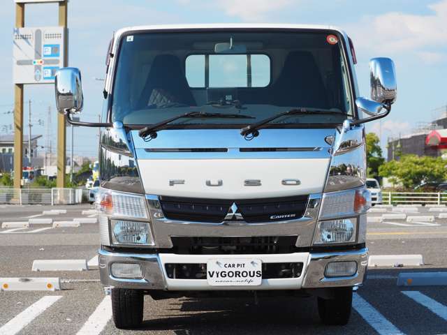 Mitsubishi Fuso Canter 4