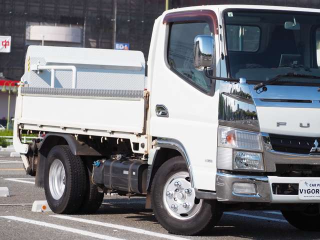 Mitsubishi Fuso Canter 6