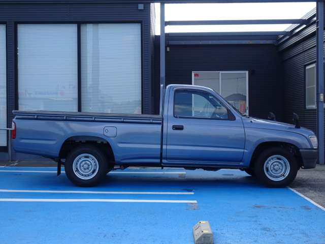 Toyota Hilux 12