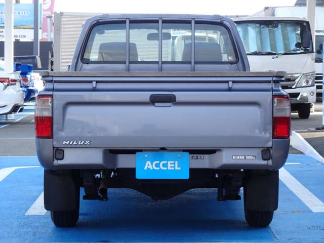 Toyota Hilux 10