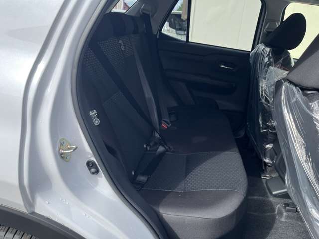 Toyota Raize 10