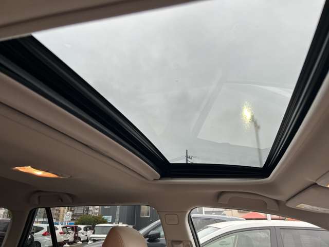 Subaru Legacy Outback 5
