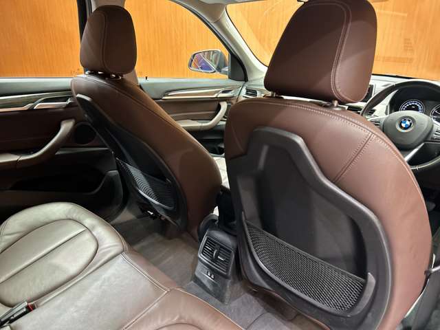 BMW X1 7