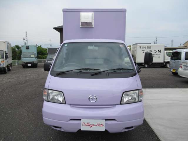 Mazda Bongo Truck 5
