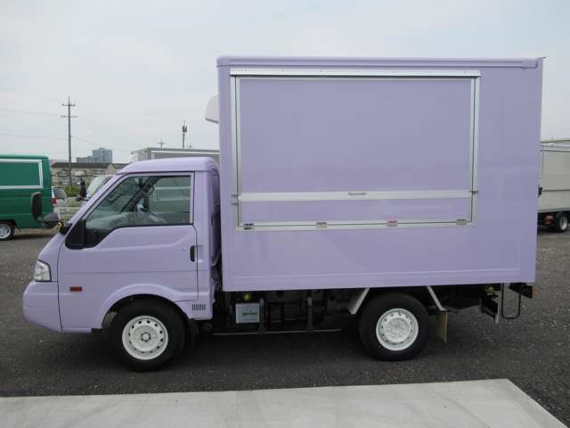 Mazda Bongo Truck 7