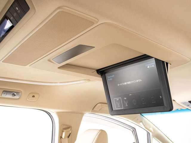 Toyota Alphard 8