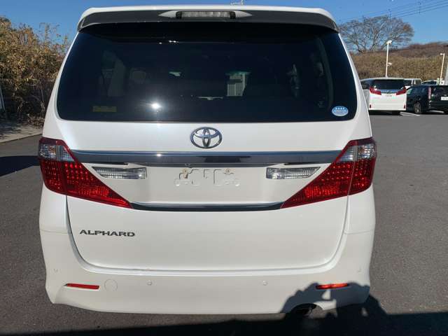 Toyota Alphard 7