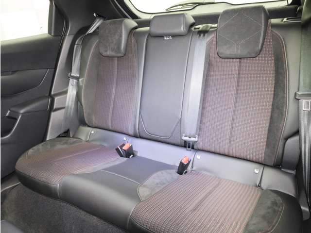DS Automobiles DS3 12