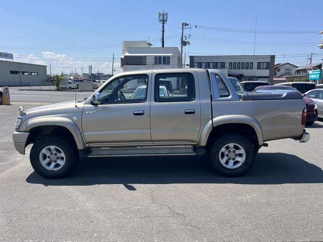 Toyota Hilux 7