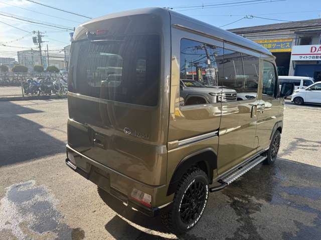 Daihatsu Atrai 10