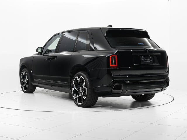Rolls-Royce ブラックバッジカリナン 6
