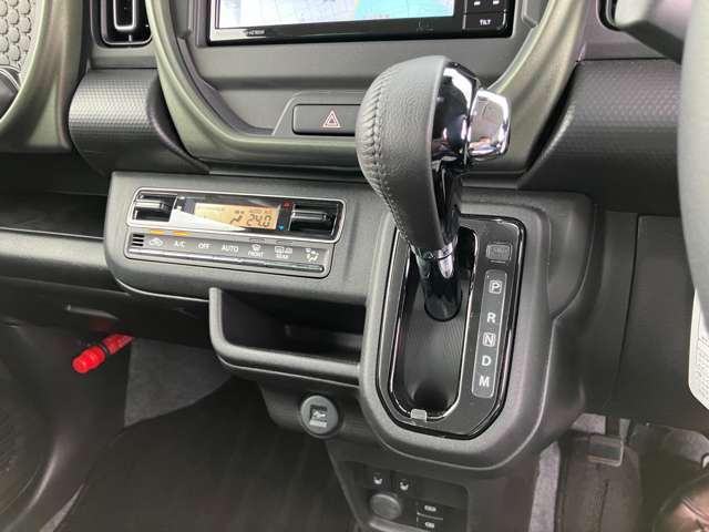 Mazda Flair Crossover 11