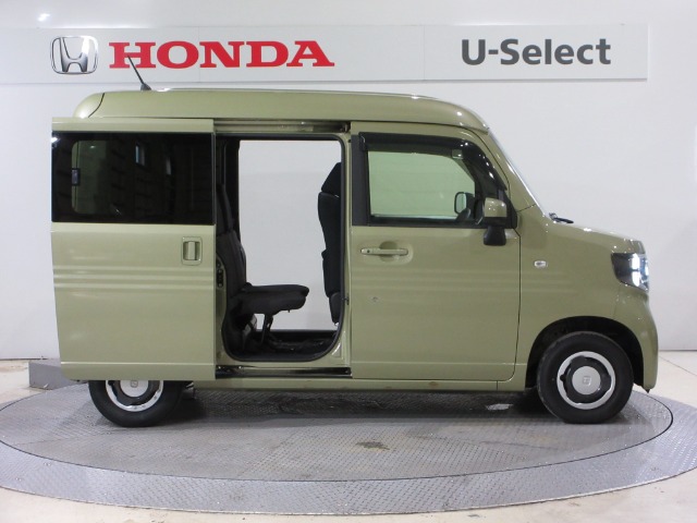 Honda N-VAN 11