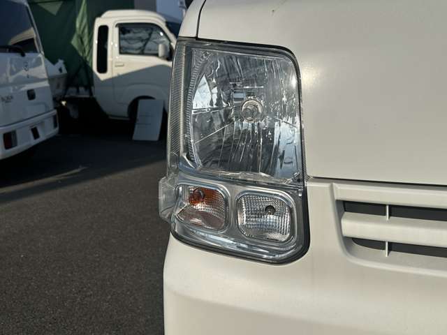 Nissan NV100 Clipper 12