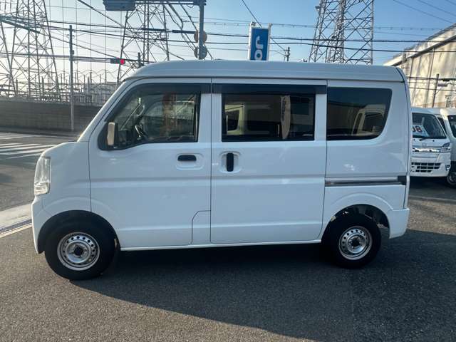 Nissan NV100 Clipper 7