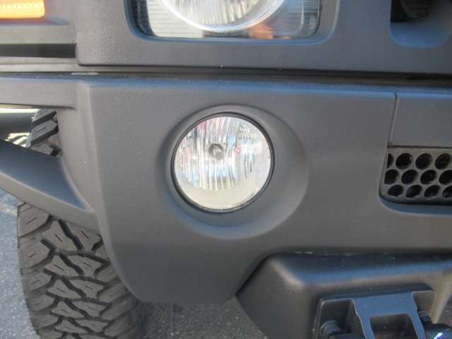 Hummer H3 8
