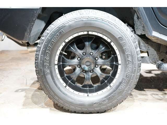 Hummer H2 11