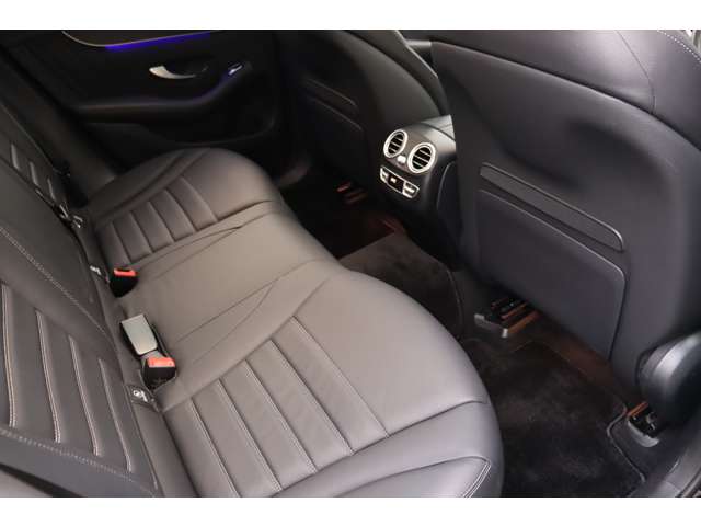 Mercedes-Benz GLC 4