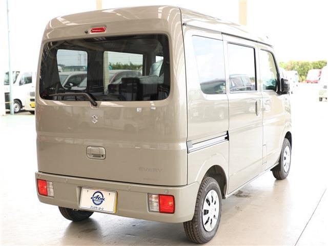 Suzuki Every 6