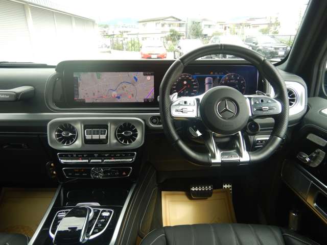 Mercedes-Benz G-Class 9