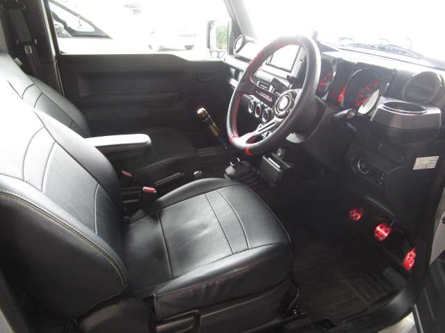 Suzuki Jimny 11