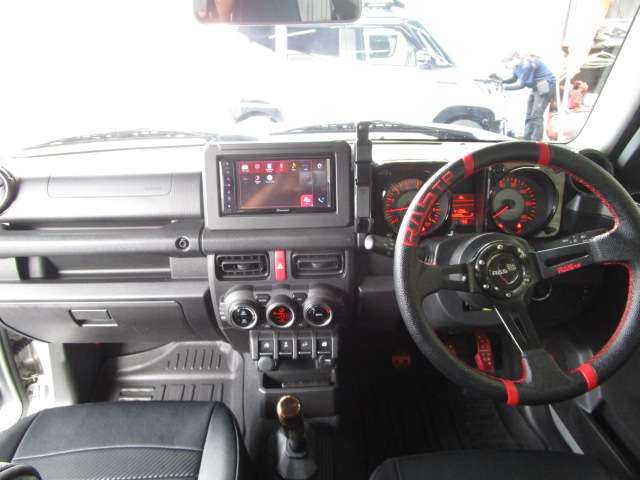 Suzuki Jimny 2