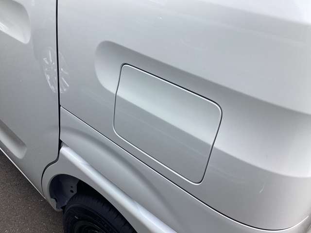 Suzuki Spacia Base 8